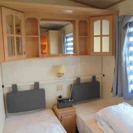 Golden Palm : Vogue 6 Berth, Central Heated, Enclosed Veranda Chapel St. Leonards Extérieur photo