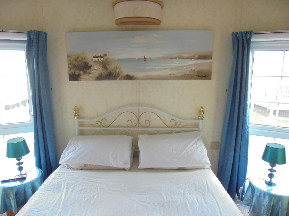 Golden Palm : Vogue 6 Berth, Heated, Enclosed Veranda * Chapel Saint Leonards